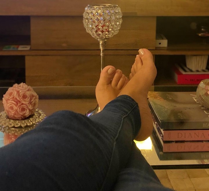 resting feet