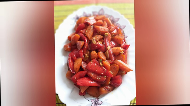 Pan-fried peppers and carrots