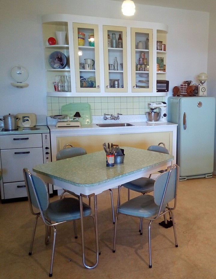 Vintage Kitchen
