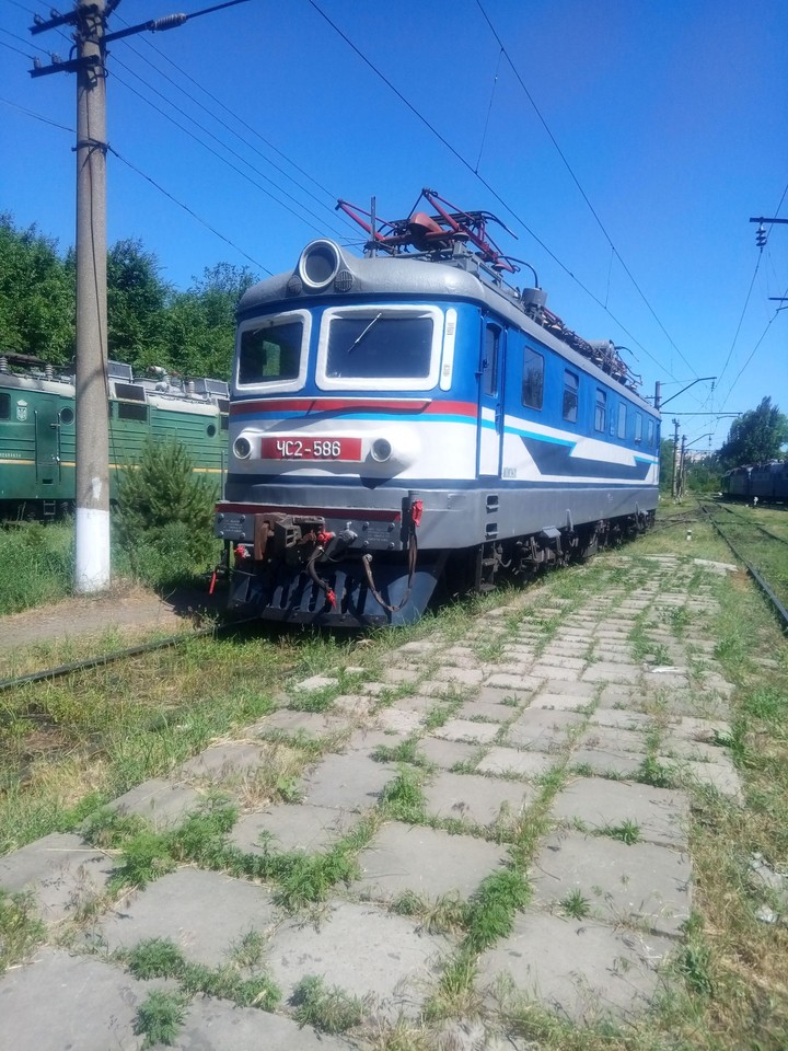 locomotive chs2