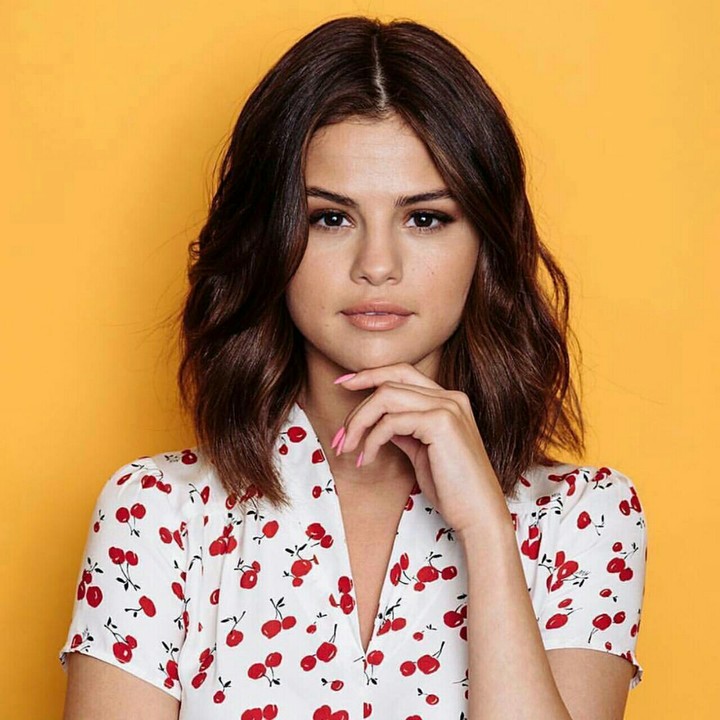 Selena gomez
