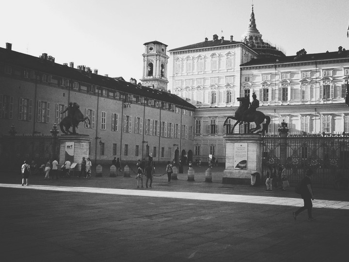 Castello reale e Dioscuri, Torino