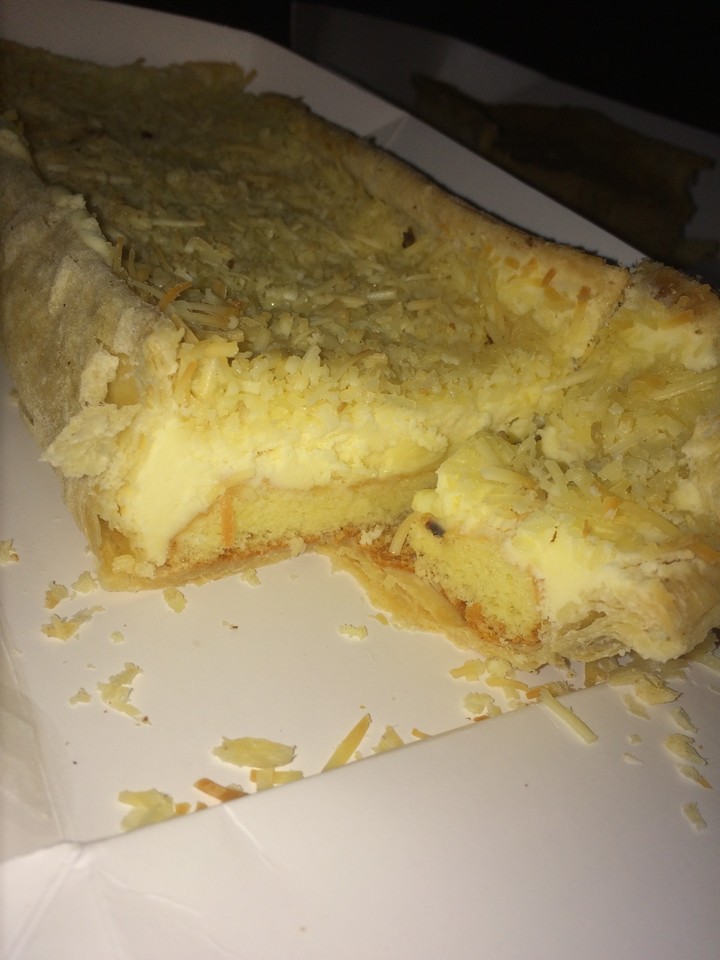 Indonesian cake : Makuta Cake Bandung