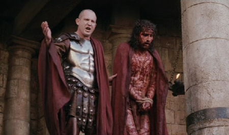 Pilate offers the mob a choice