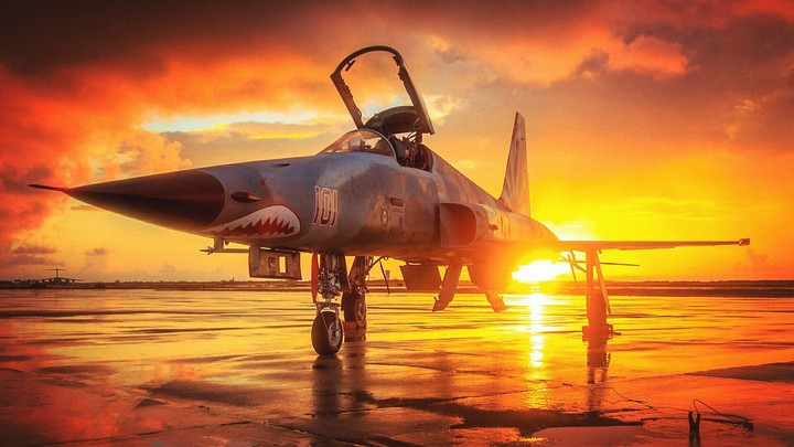Fighter Jet