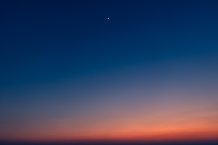 Colour Horizon