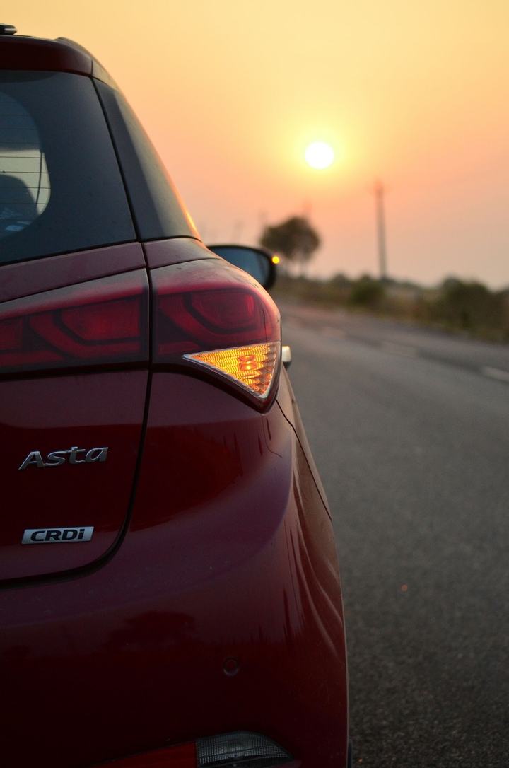 roadtrip sunset