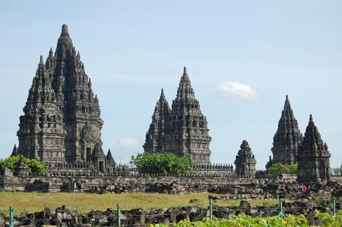 Tample