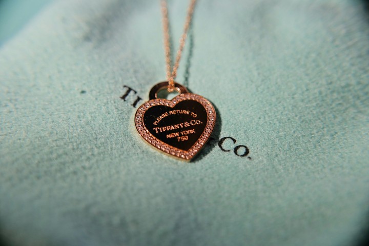 tiffany & co love lock necklace