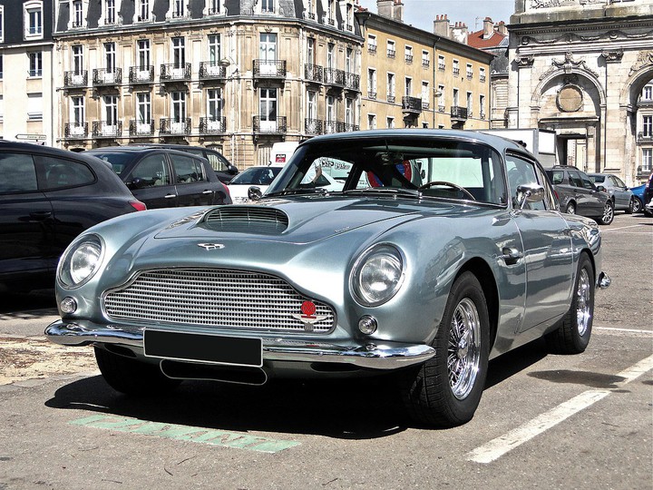 Aston Martin DB5