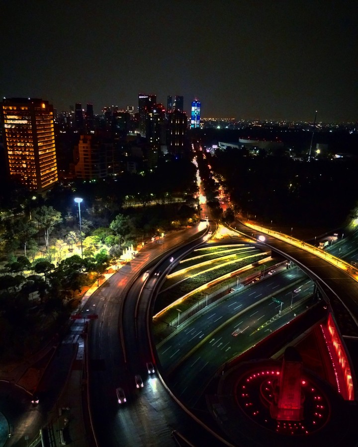Night in the city