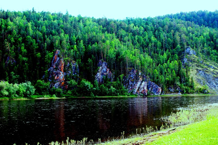 lake горы озеро камни деревья берег