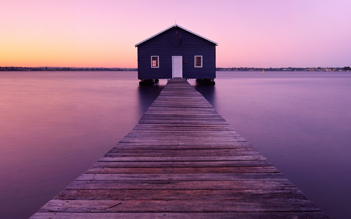 Boathouse (High-class Quality)