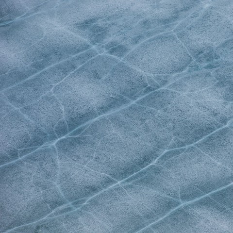 (2)
