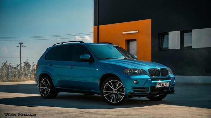 BMW