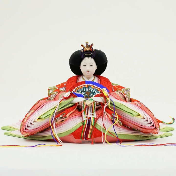 seated Empress/Princess doll