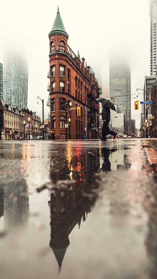 Rain, City.