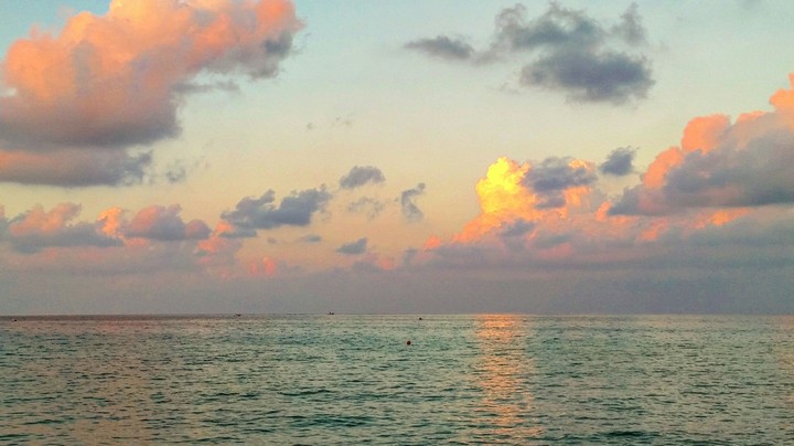 Sun in sea