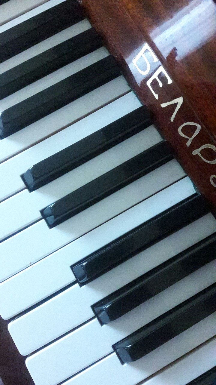 ~piano~
