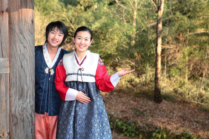 Couple in Korean Dress II