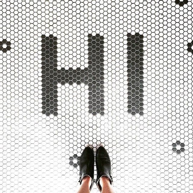 Hi