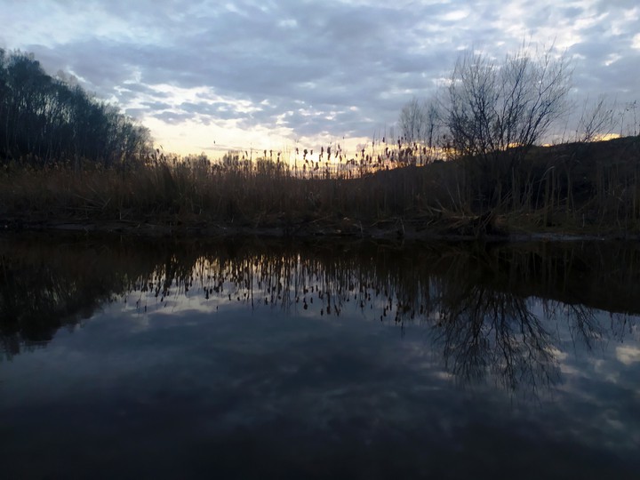 вода