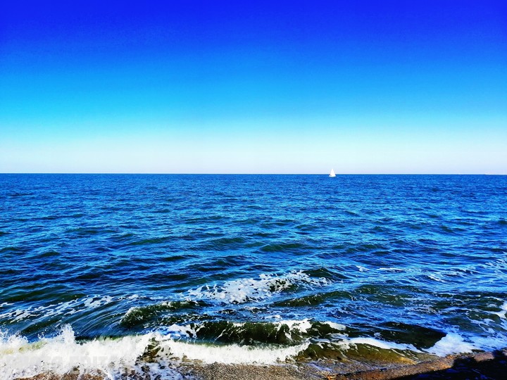 Море