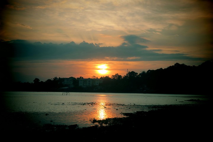 Lak sunset