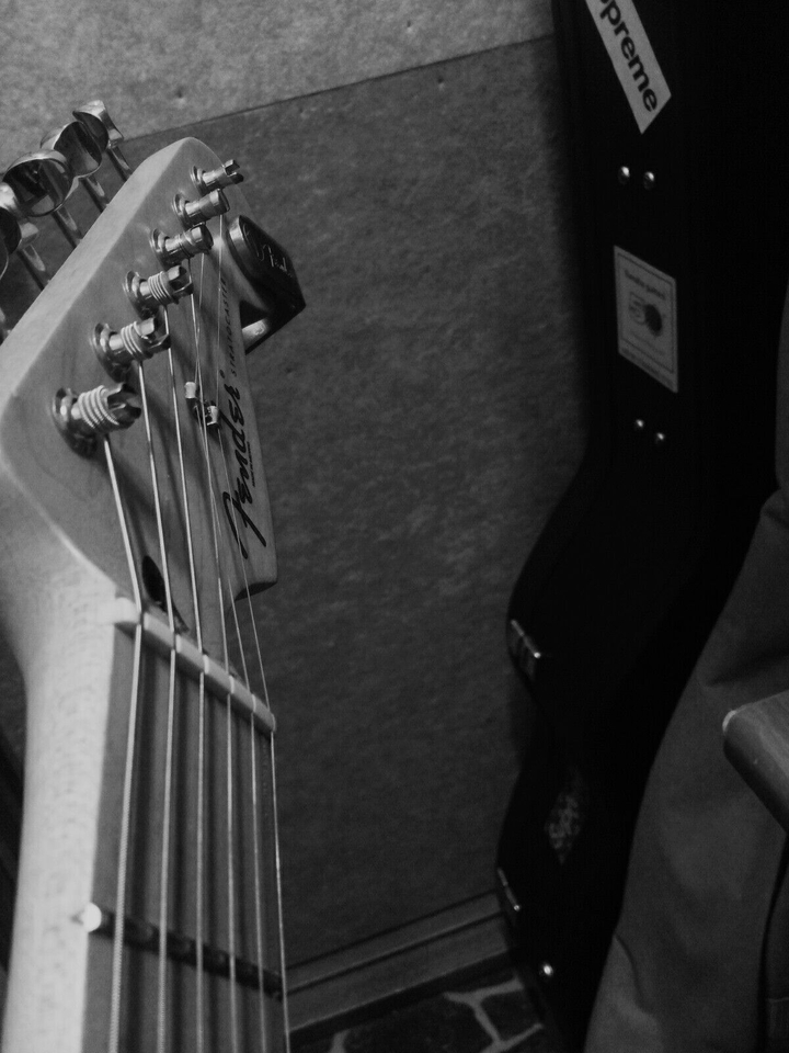 fender guitar