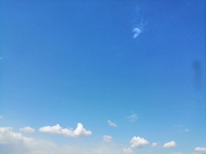 небо