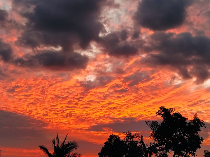 Entardecer de fogo