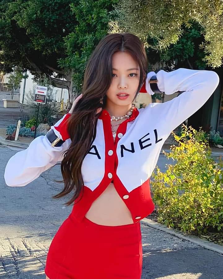 201128 BLACKPINK : Jennie Kim