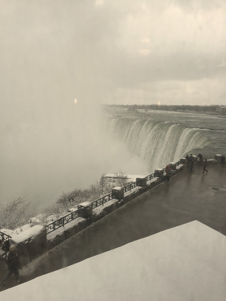 Niagara falls