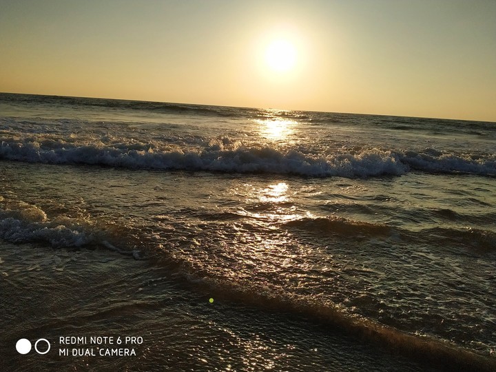the sea is quit naughty
