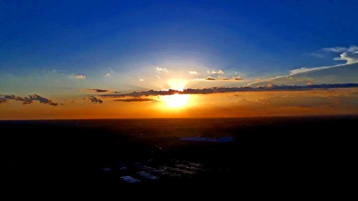 SUMMER SUNSET ?
