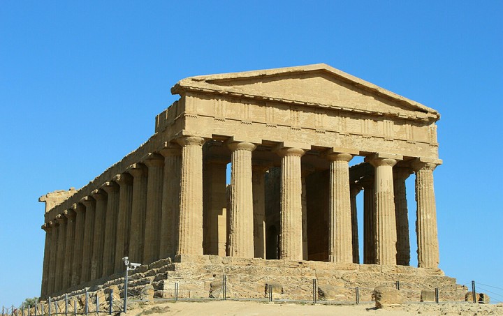 Tempio della Concordia , Agrigento , Sicily