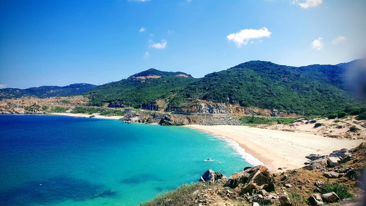 Vinh Hy Bay VietNam