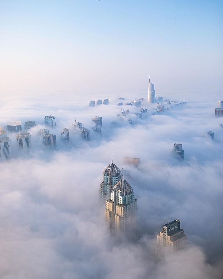 Dubai skyscraper