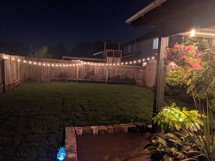 backyard accent lighting