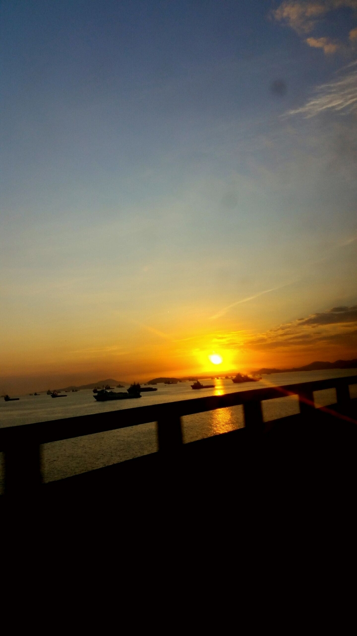 Nascer do Sol, em Ponte Rio - Niterói