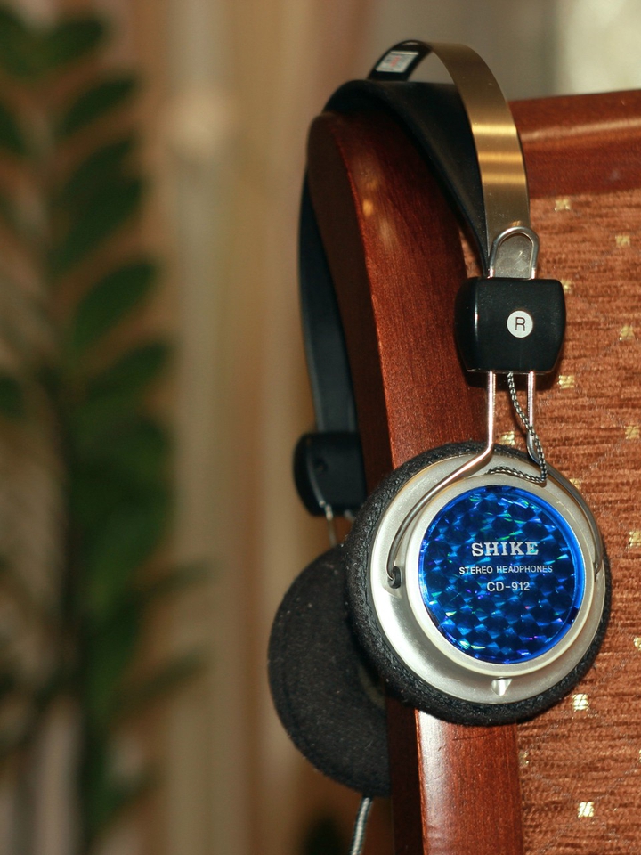 headphones music