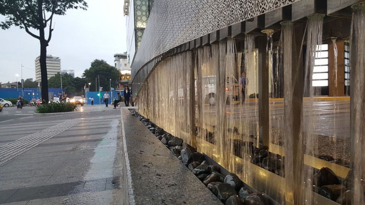 Street drop
