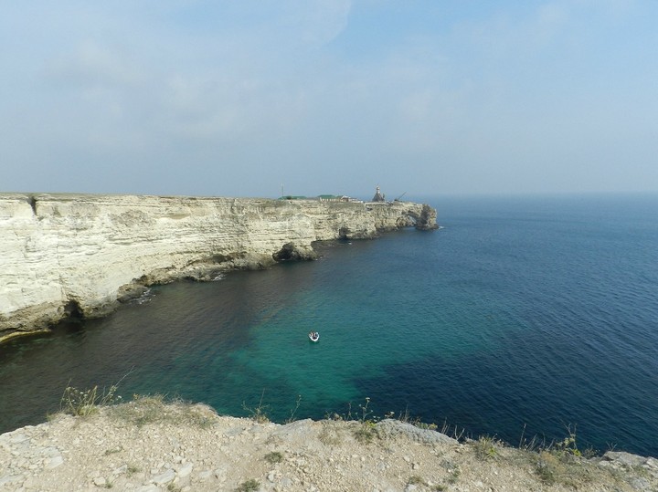 море