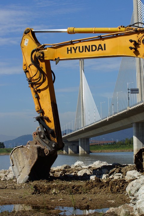 Crane, demolition achtergronden