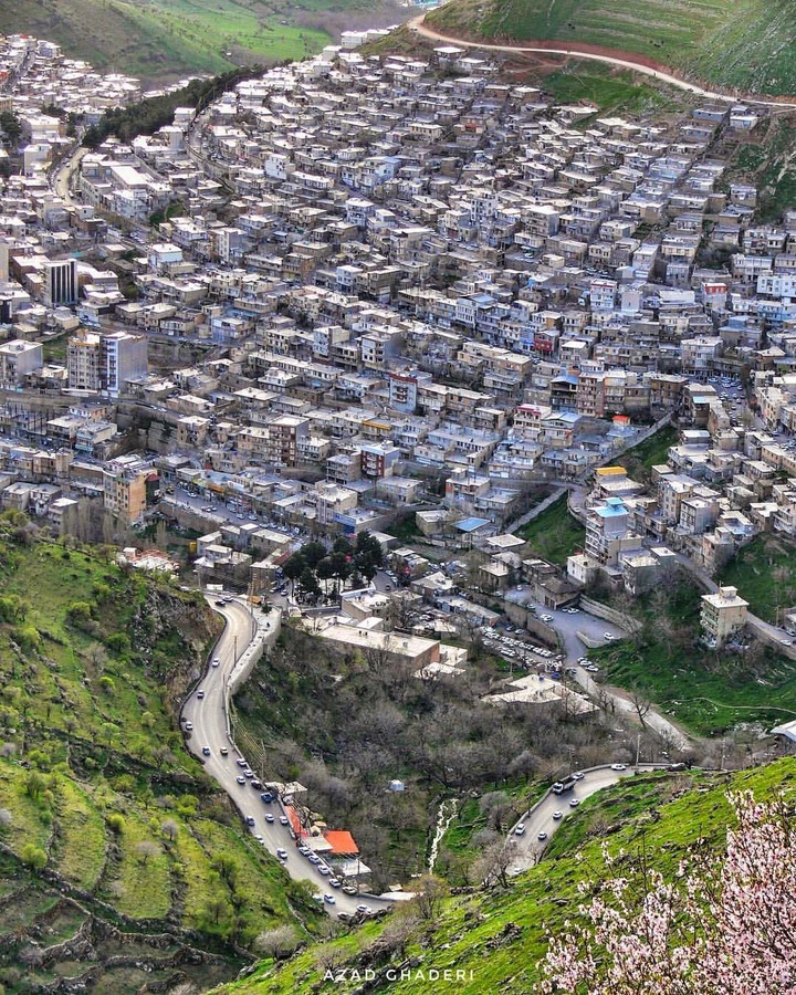 منظره زیبا از شهرستان پاوه