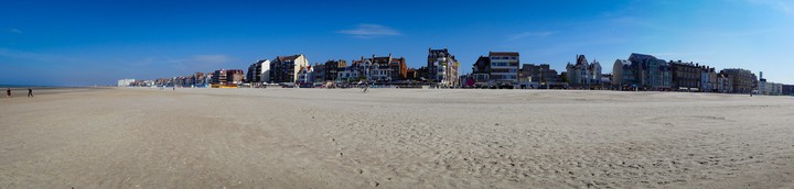 Malo-les-Bains Beach.