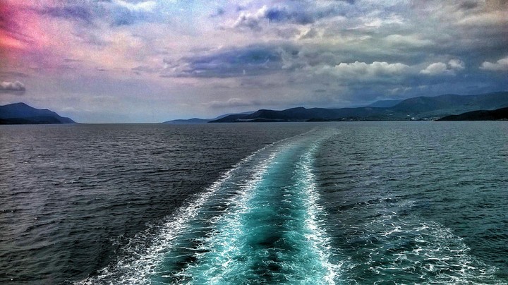 sea love  