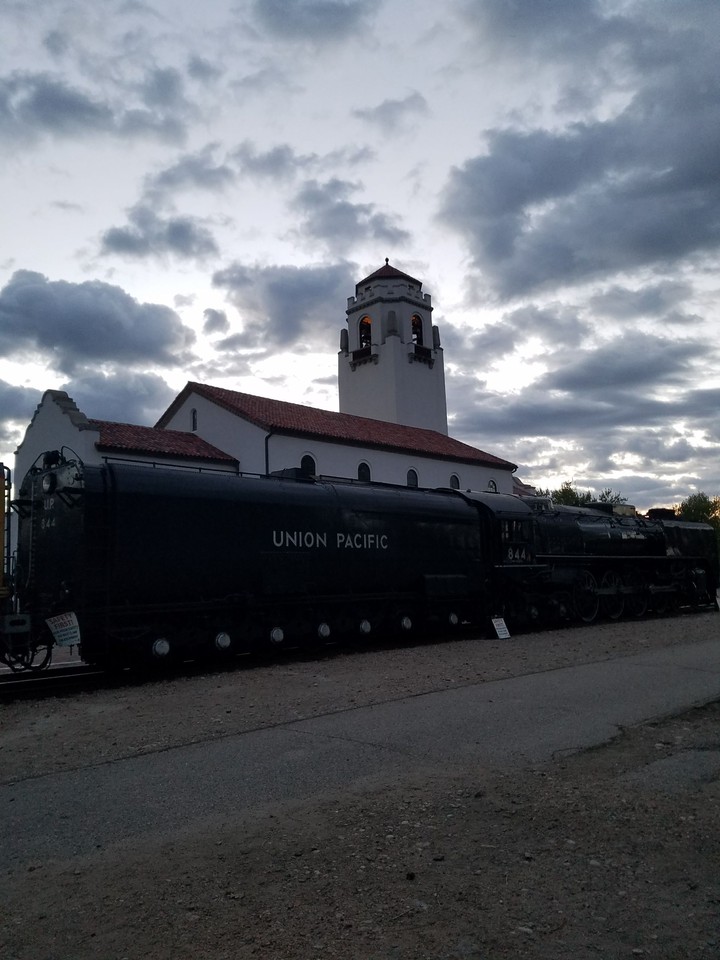 UP 844