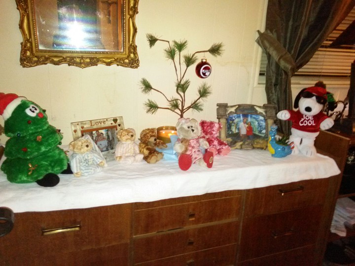 Christmas, I wish Mark was here, I miss him