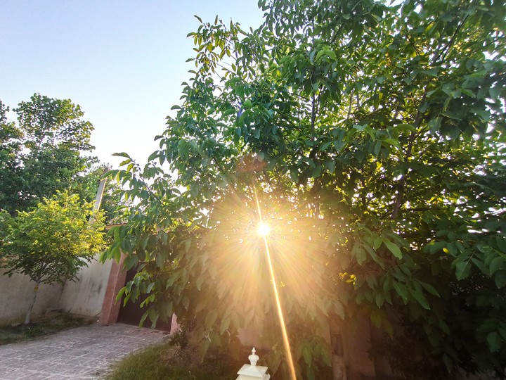 Sunlight reflection